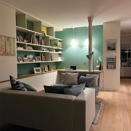 Appartamento Charming Family Loft Near The Parc De Belleville Parigi